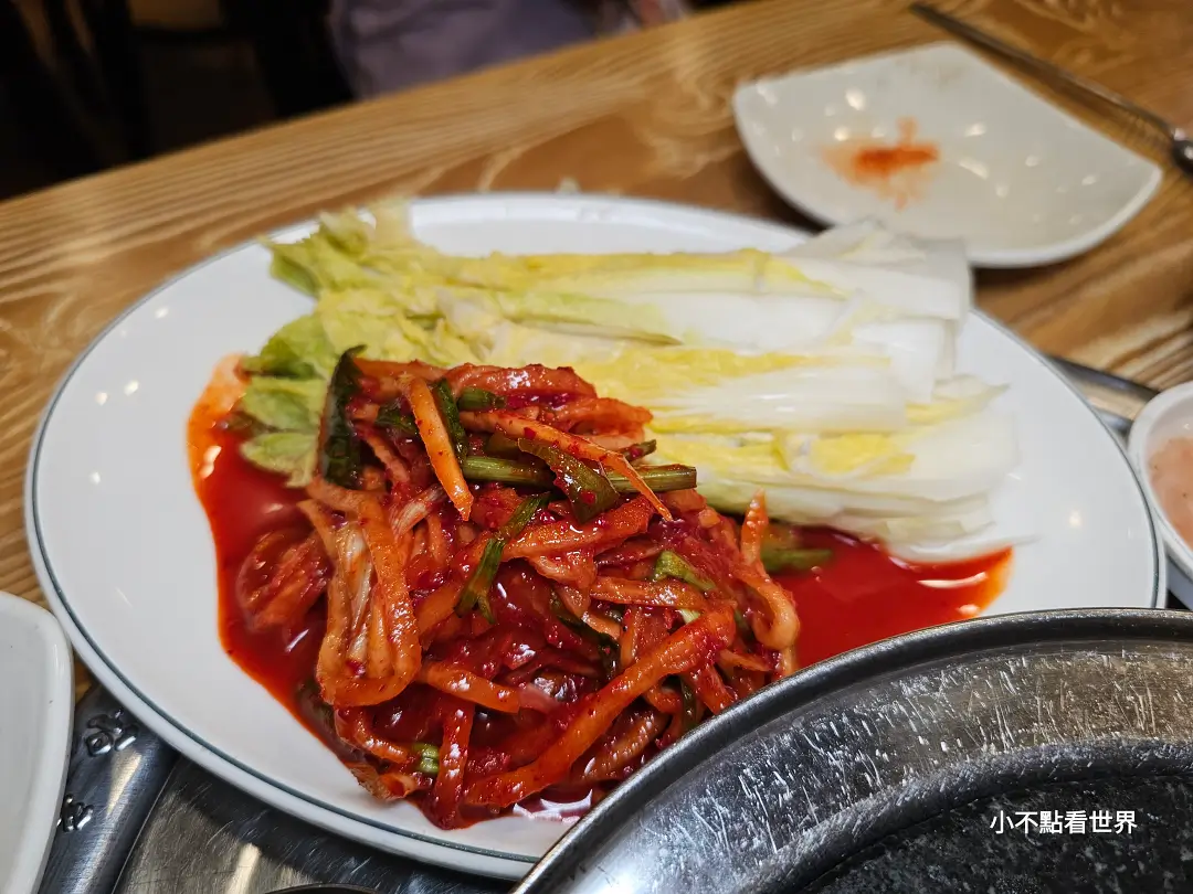 鐘路 BBQ 菜包肉與五花肉