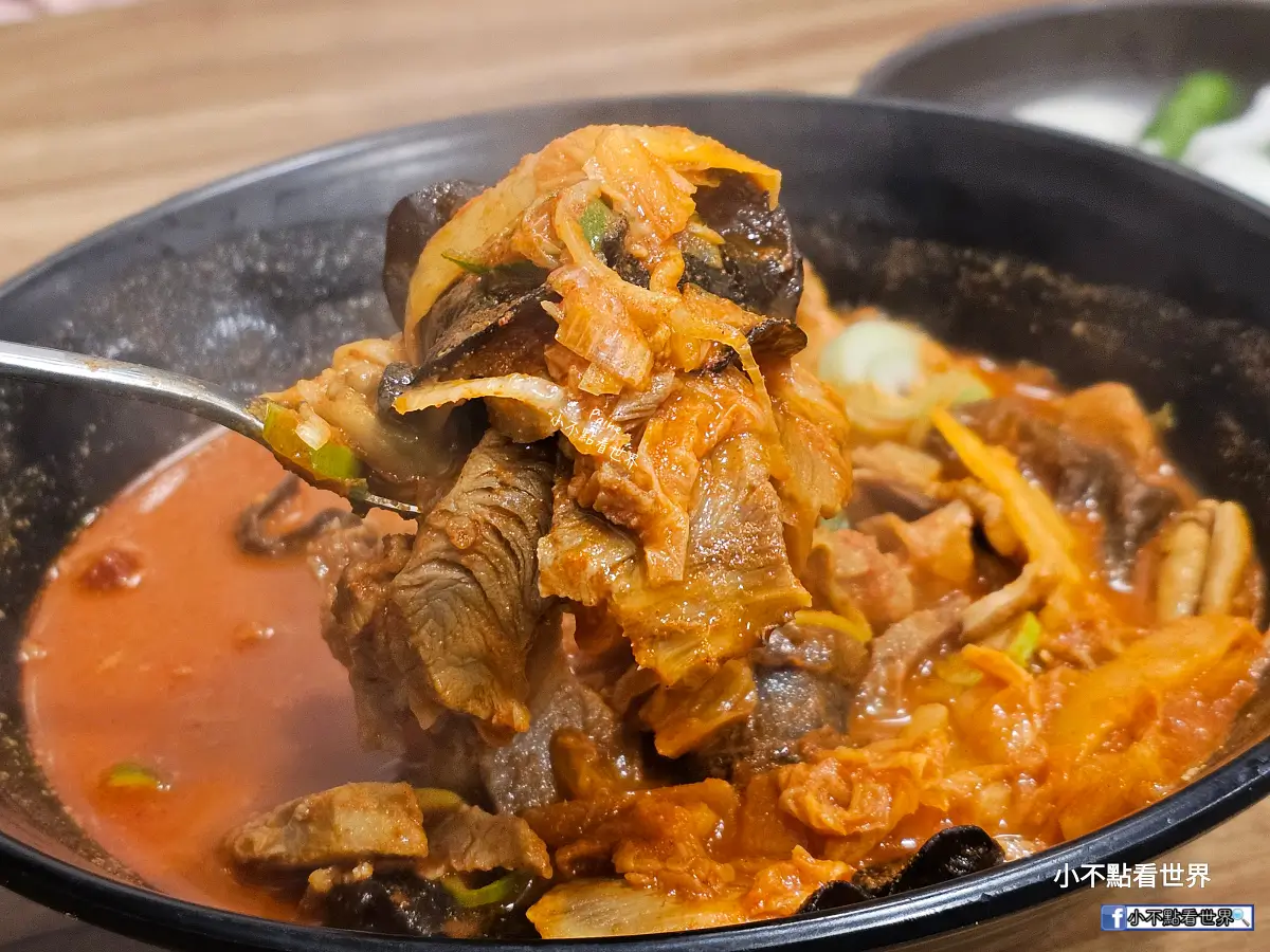 青年炒馬麵湯飯 青年炒馬麵湯飯