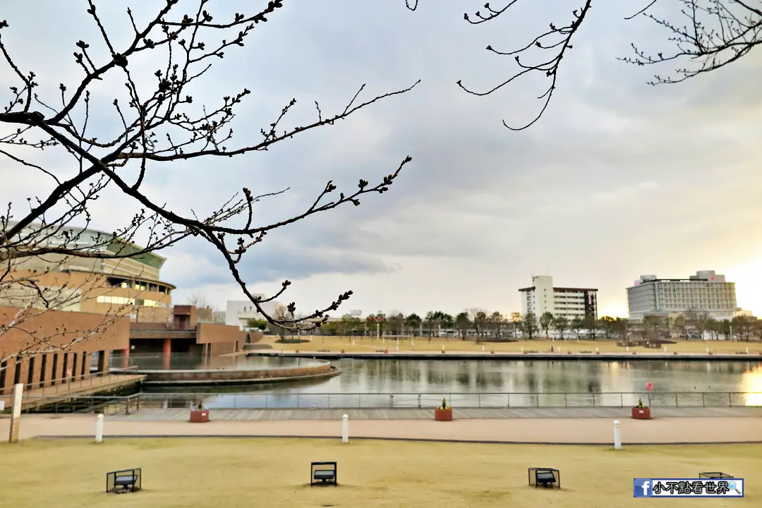 富山環水公園星巴克 富山環水公園星巴克