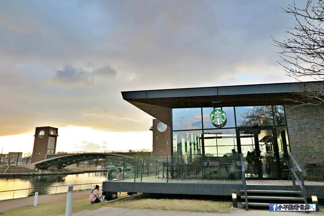 富山環水公園星巴克 富山環水公園星巴克