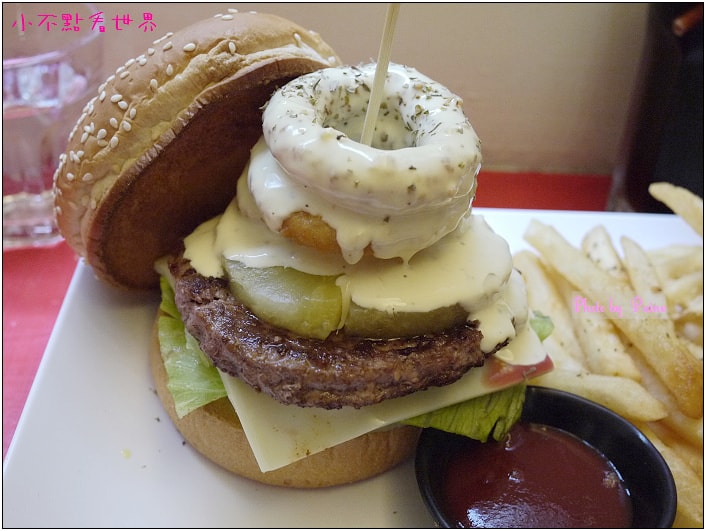 中原Burger House-05.jpg